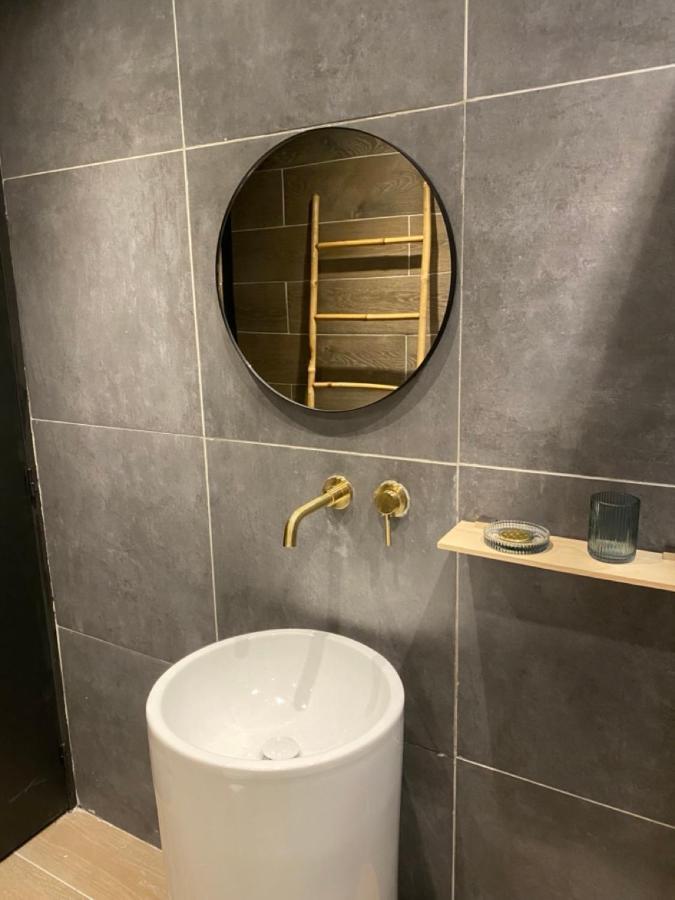 Appartement Sv - L’experience Design Duplex In Marseille